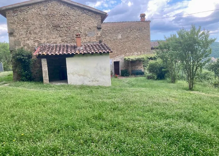 Gospodarstwo wiejskie Bargi Lugnano